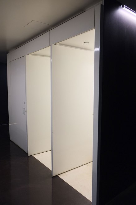 sublime toilet stalls. Move towards the light....