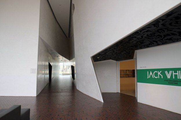 Herzog and de Neuron meet Edward Larrabee barnes at the Walker, and get along very well.