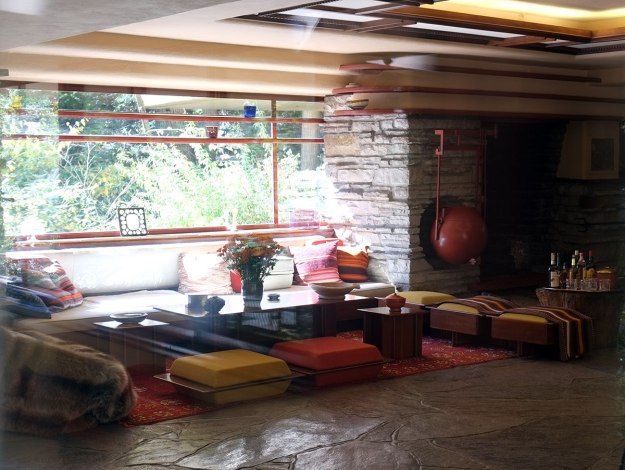 Why don't they have tours where they let you mix a drink and sit by the fireplace?